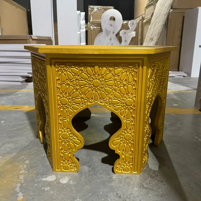 Mesa Redonda Dourada com Padrã - Indian Wedding Supply avaliação e preço